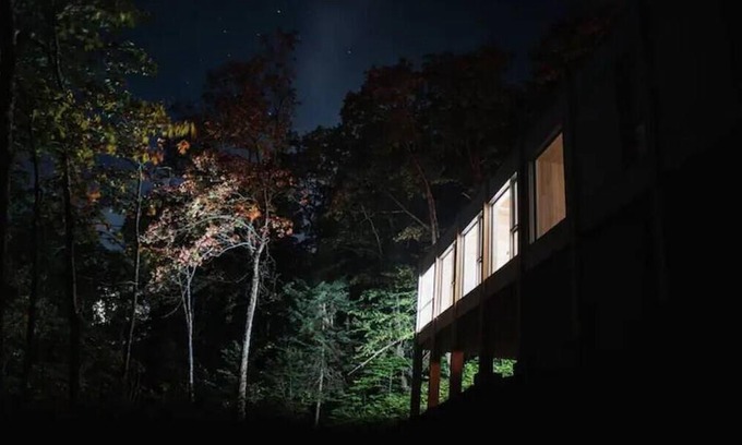 Petite-Riviere-Saint-Francois Casa | Tree house Chez Leon
