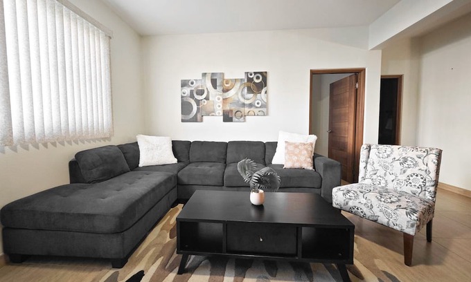 Tumon Apartamento | Luxury 3BD/2BA Condo - Unit 102 Tumon Isa