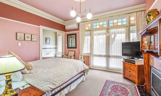 Katoomba Cama Y Desayuno | 800metres to the beautiful village of Leura, close to all the major attractions