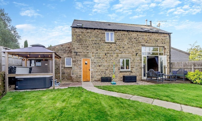 Marsh Lane Cabaña | 4 bedroom accommodation in Sheffield