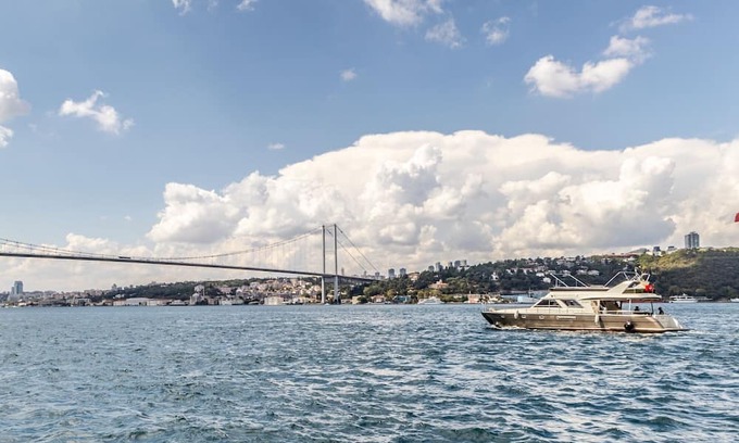 Beylerbeyi Apartamento | Sea View Flat w Balcony Near Beylerbeyi Palace