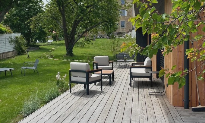Saint-Germain-au-Mont-d'Or Cabina | Gite Loft 70m2 Atypique 2/4 persons near Lyon. Entire dwelling