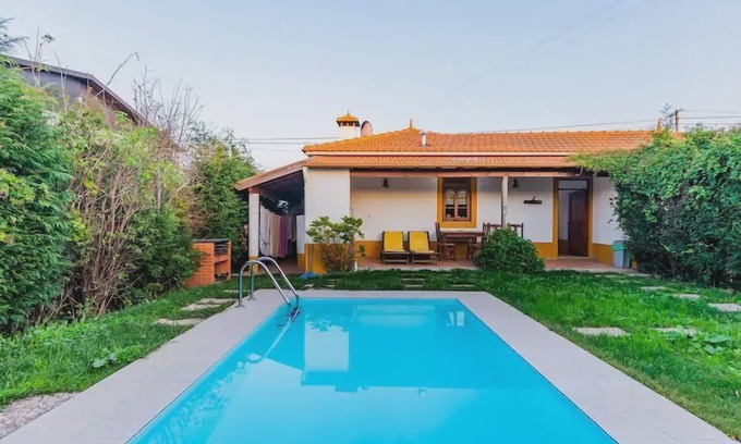 Espinho Casa | Holiday house Espinho for 1 - 5 persons with 2 bedrooms - Holiday house