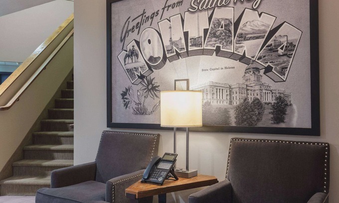St. Regis Hotel | Super 8 By Wyndham St. Regis