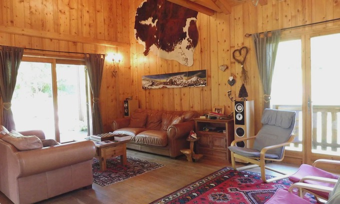 Crest-Voland Chalet De Esquí | Chalet en bois 200m² à Crest-Voland - 4 chambres, mezzanine, 10-12 pers, proche pistes et centre -