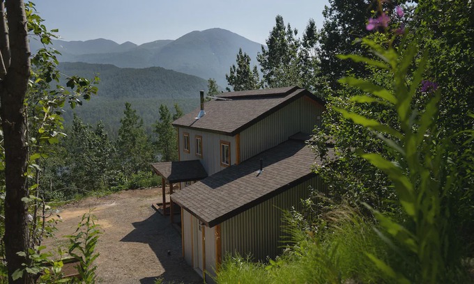 Lazy Mountain Casa | Mountain House Amazing view of Matanuska Peak