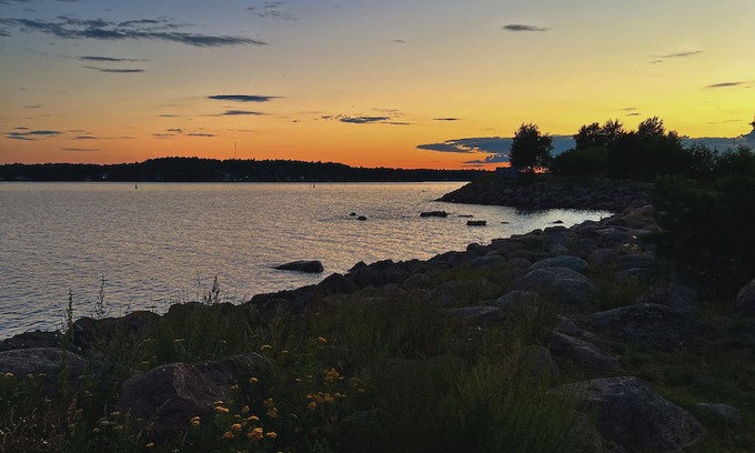 Kotka Condominio | Modern condo close to all the amenities- 5 min walk to the Marina