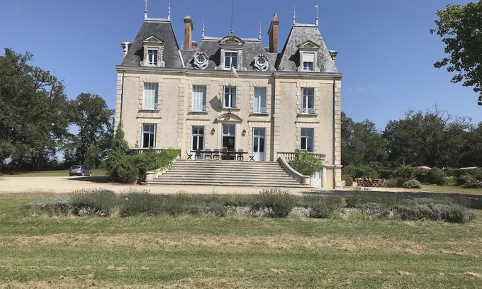 Journet Casa | Luxurious Chateau with Private Pool, Tennis and Par 3 Golf