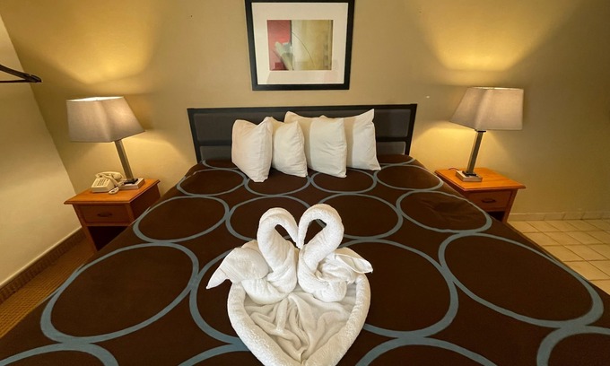 Williston Hotel | Super 8 by Wyndham Williston ND