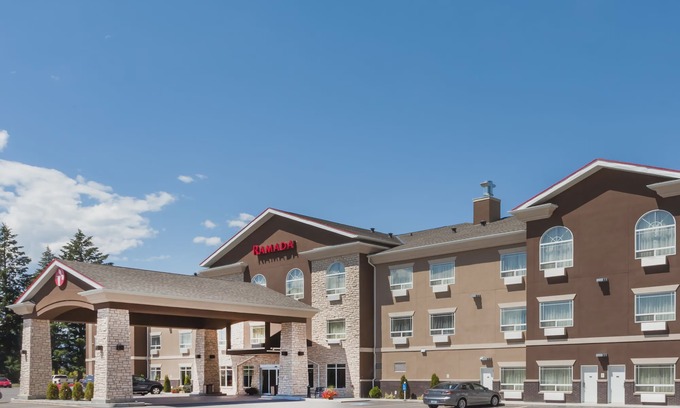 Creston Hotel | Ramada by Wyndham Creston