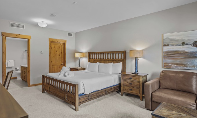 Canmore Hotel | Spring Creek Vacations