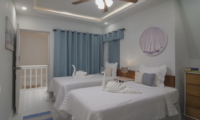 IronShore Estates Cabaña | Alamanda Cottage at Serenity
