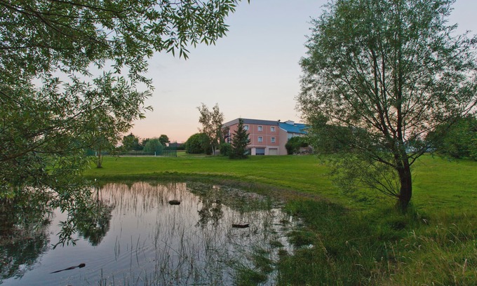 Magny-Cours Hotel | Cit'Hotel Du Circuit