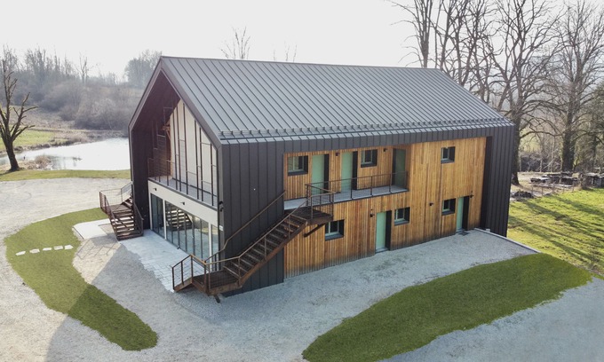 Pont-du-Navoy Hotel | Hôtel En Tilleul