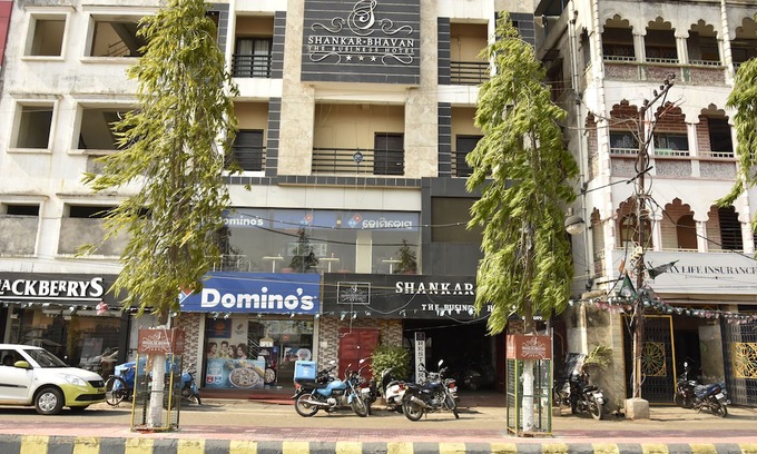 Brahmapur Hotel | Shankar Bhavan By Vinayak Hotels