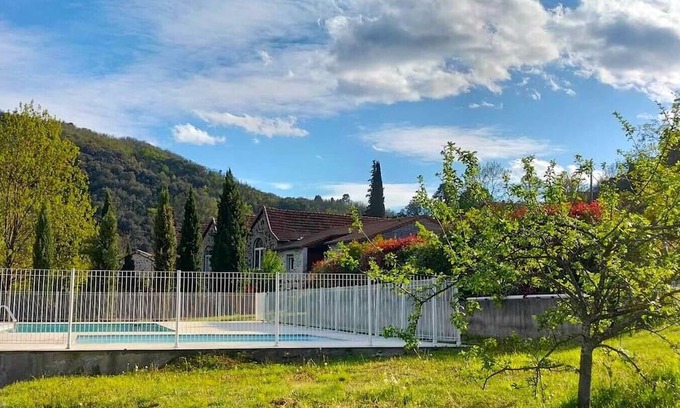 Pont-de-Labeaume Apartamento | xxxxxxxxxx