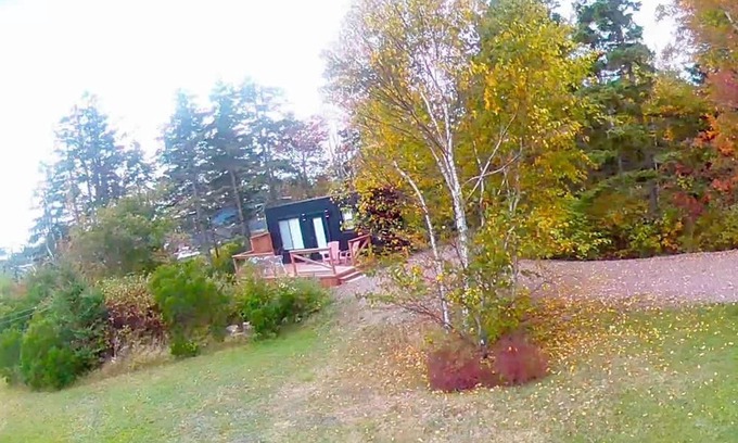 Shemogue Cabina | Oceanfront Shipping Container Studio Retreat | Nature Escape