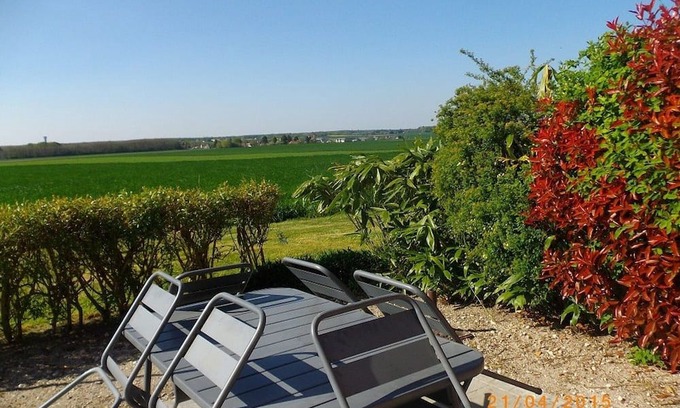 Vennecy Cabaña | Alojamiento tranquilo cerca de Orleans, se admiten mascotas, terraza y jardín