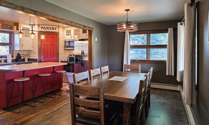 Del Norte Casa | Mountain View Home w/ jetted tub, fire pit, air hockey, foosball near Wolf Creek