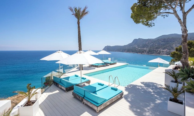 Bouvet Island Casa | TREMENDOUS HOUSE " PEARL" IN THE BEST AERA OF IBIZA ON THE FRONT LINE OF SEA