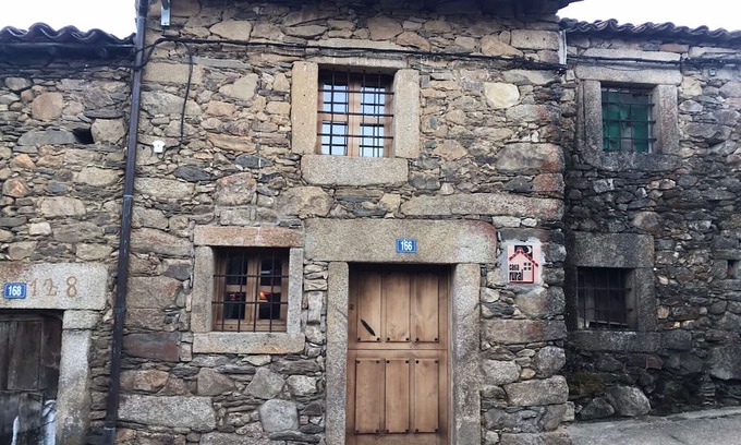Navalguijo Casa | Casa Rural 'La Plazuela - Navalguijo'