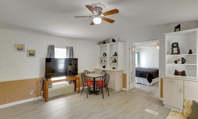 Langston Casa | Fish & Explore: Wooded Lake Guntersville Retreat