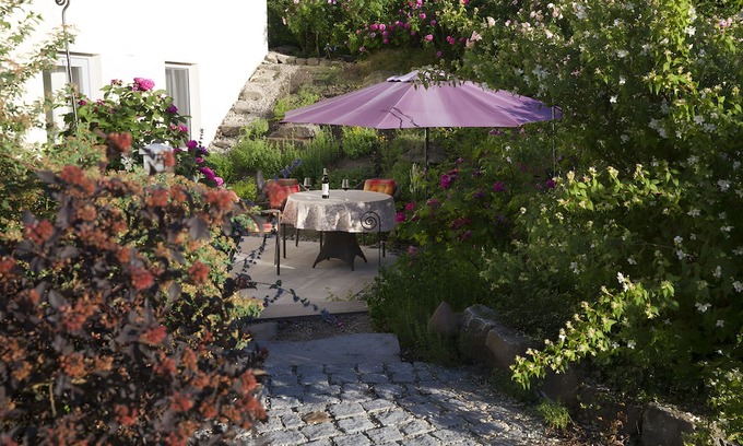 Wiesenbronn Apartamento | "im Schiller" - Holiday Apartment in the Vineyards
