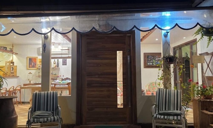 Albuquerque Cabaña | Quiet house in the mountains, pet friendly