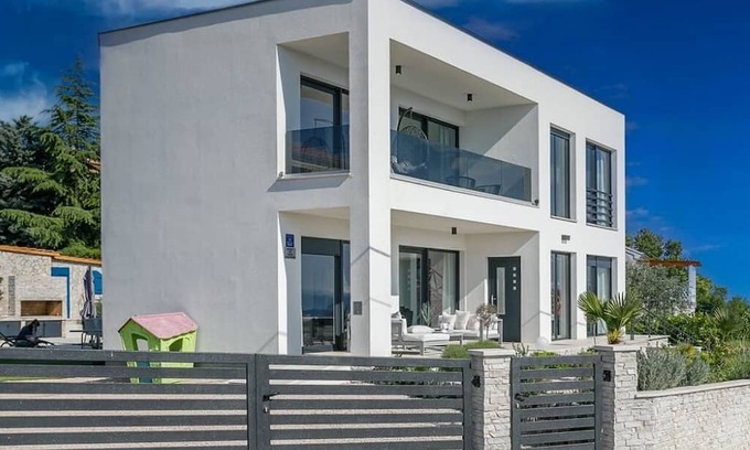 Linardici Casa | 🏝️ Villa Alma 5★ with sea view, pool, jacuzzi & sauna