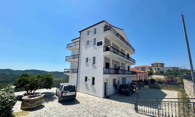 Ishem Apartamento | Ishëm Greenview Apartments