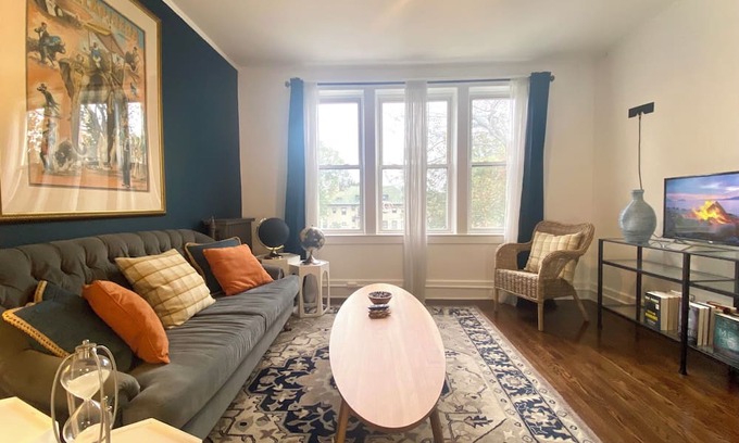 Detroit Apartamento | Long-Term Haven Ideal for Nurses & Travelers