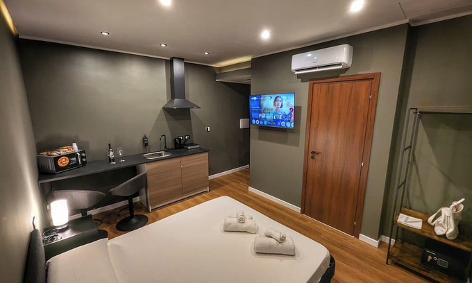 Lamezia Terme Apartamento | 203 - Boutique Studio with private balcony