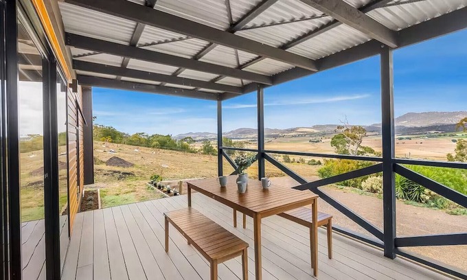 Richmond Cabina | Modern & Scenic Valley Escape