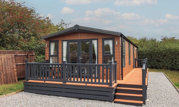 Great Hatfield Cabaña | MEADOWS PARK 1, pet friendly, with hot tub in Hornsea