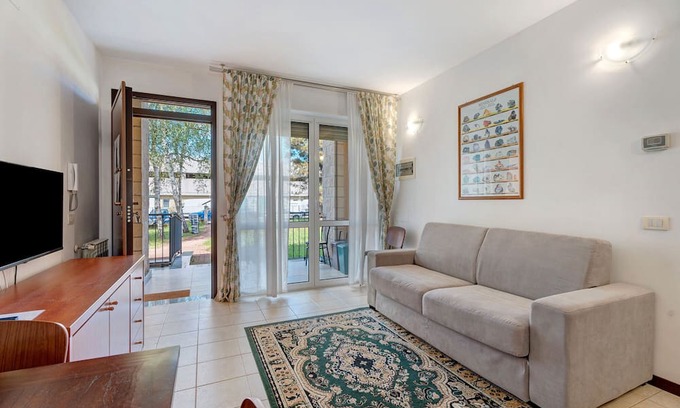 Lonate Pozzolo Apartamento | Apartment '5' with Shared Garden, Balcony and Wi-Fi