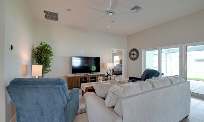 Candler Casa | Golf & Swim in The Villages! Modern Home w/Lanai