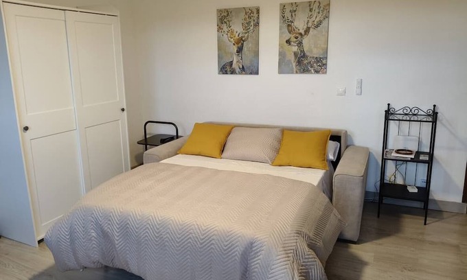 Cogolludo Apartamento | Rural apartment Encanto Manchego overlooking Pueblos Negros - 6 people