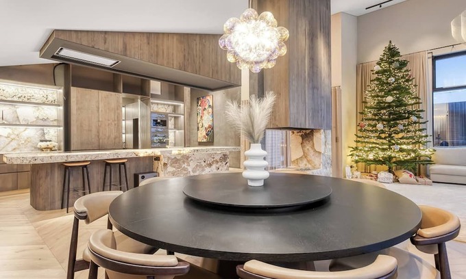 Garðabær Casa | Glamorous & Stylish Getaway!