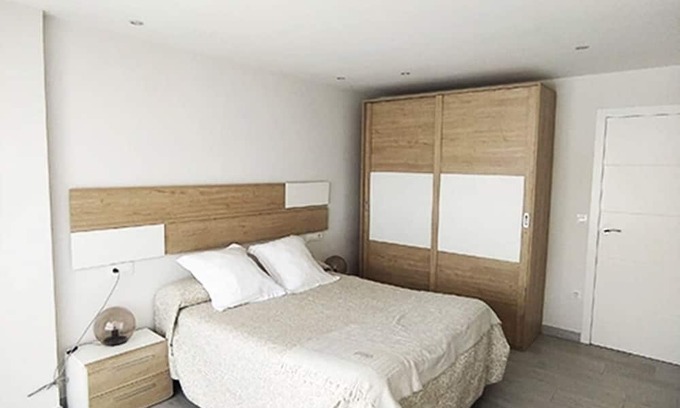 Andújar Apartamento | Ideal for families and groups, modern VFT, up to 5 guests and 5 minutes from downtown.