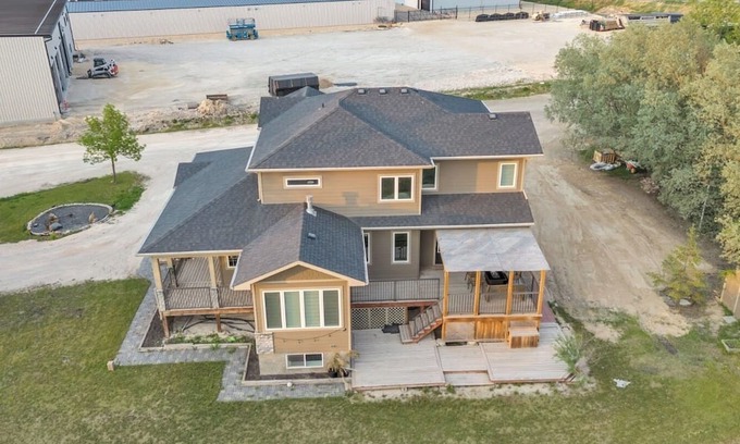 West St. Paul Casa | Luxury 6-bedroom house with Long driveway in West Saint Paul