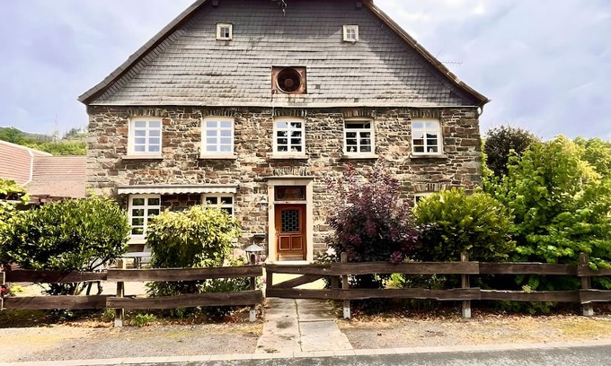 Plettenberg Otro | Farmhouse 'Kempers Auszeit' with Mountain View, Private Terrace and Wi-Fi