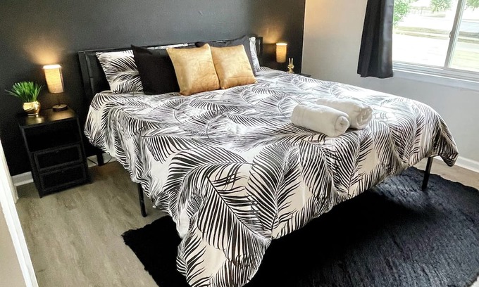 Belton Casa | Classy 2 Bedroom Home