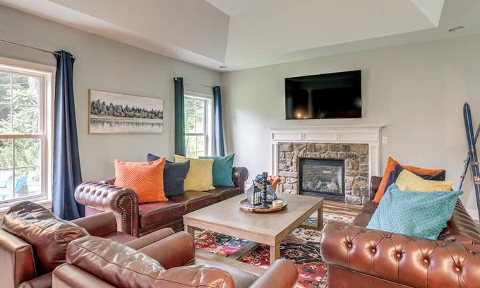 Collins Center Casa | Game Room & Hot Tub: Big Fun in Ellicottville