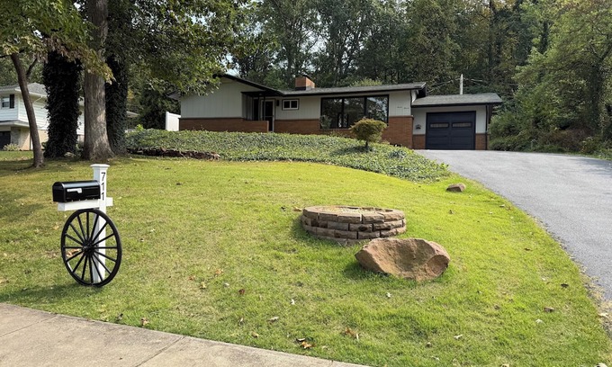 Ephrata Casa | Spacious 4-bedroom house in charming Ephrata