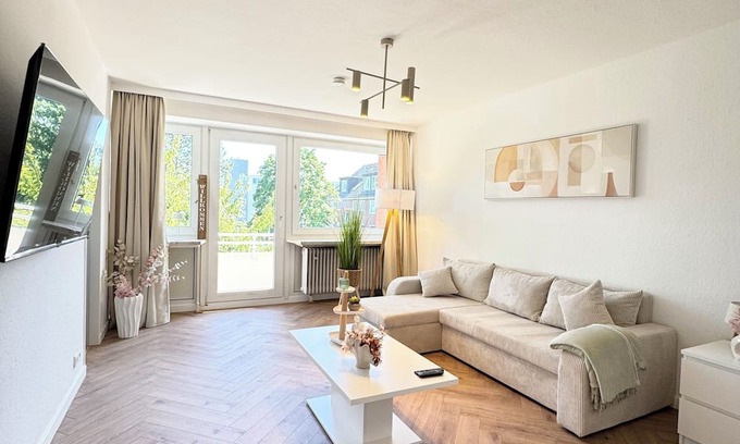 Vahrenwald-List Apartamento | REGENCY Apartments - City apartment I Balcony I WLAN I Netflix I Parking spaces