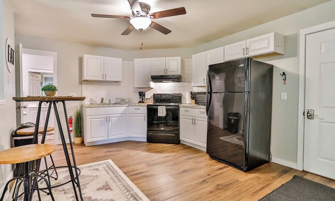 Weston Apartamento | Jelinek Hideaway Unit 7