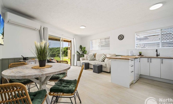 Hastings Point Casa | Surf Whispers - Absolute Beachfront Getaway