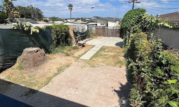 Logan Heights Casa | 3-bedroom house in welcoming San Diego with AC