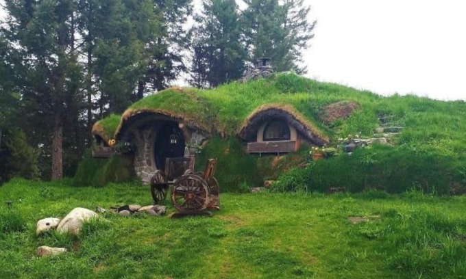Kootenay Boundary Cabaña | The Second Breakfast Hideaway