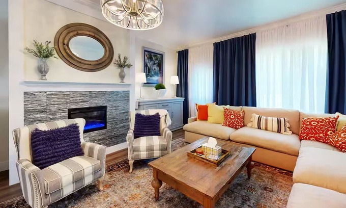 Boys Ranch Casa | The Blue Heron - Lake View near Music Park